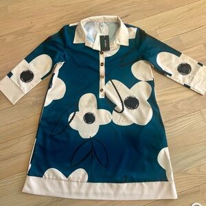 UOOZEE Teal & Cream Floral Top Size M NWT